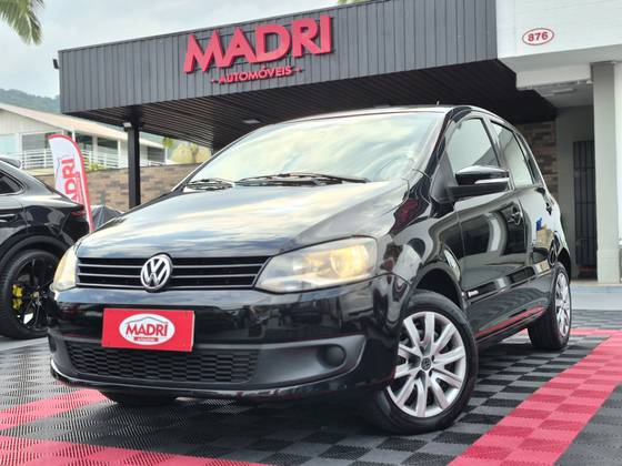VOLKSWAGEN FOX 1.0 MI SILVERFOX 8V FLEX 4P MANUAL VOLKSWAGEN FOX 1.0 MI SILVERFOX 8V FLEX 4P MANUAL